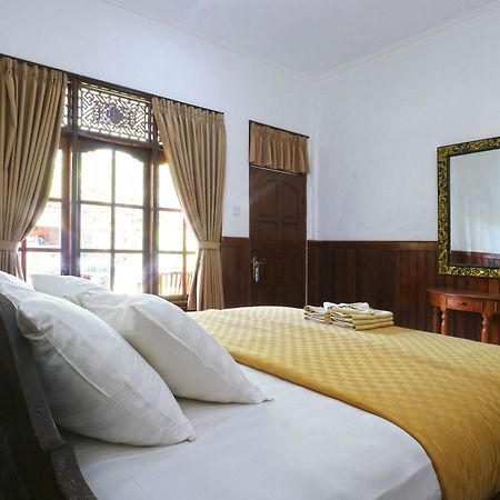 Puri Nusa Beach Hotel Batumadeg 外观 照片